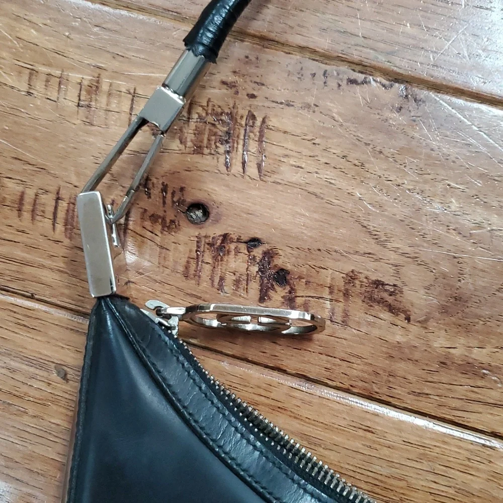 Gucci Tom Ford Era 1998 Black Leather Y2K Shoulder Bag